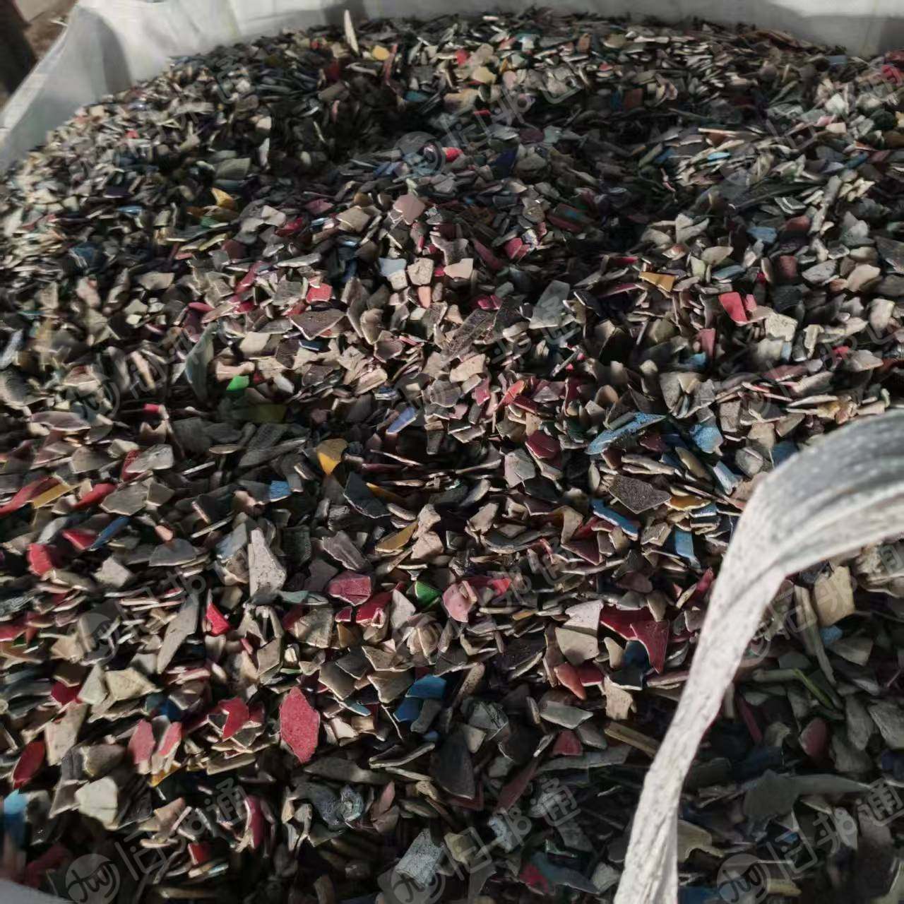 出售ABS摩配破碎料，长期大量有货，寻稳定合作厂商