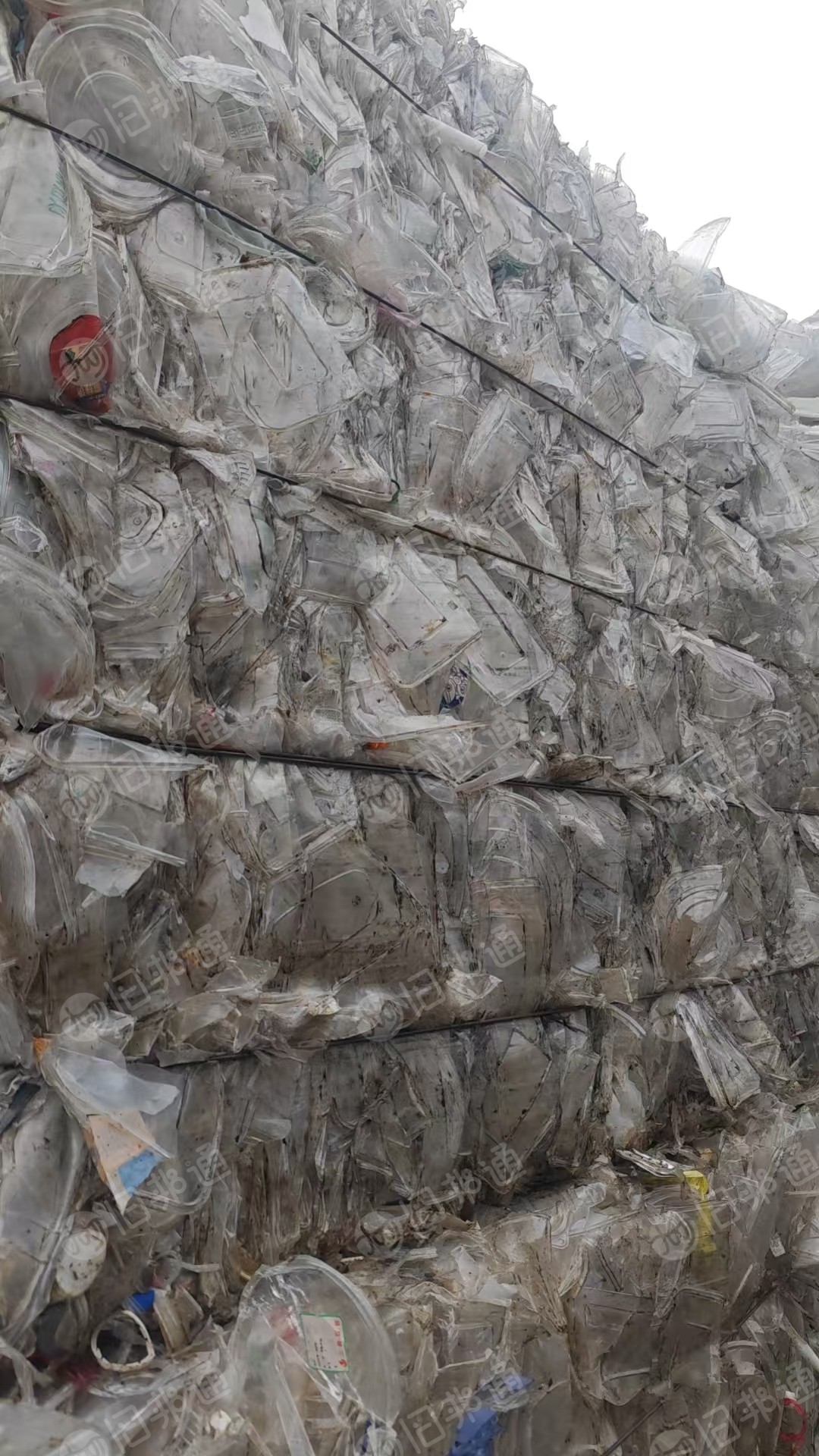 长期出售餐盒压块