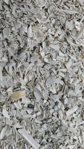 出售硬质PVC破碎料，大小管破碎料，现货够挂车