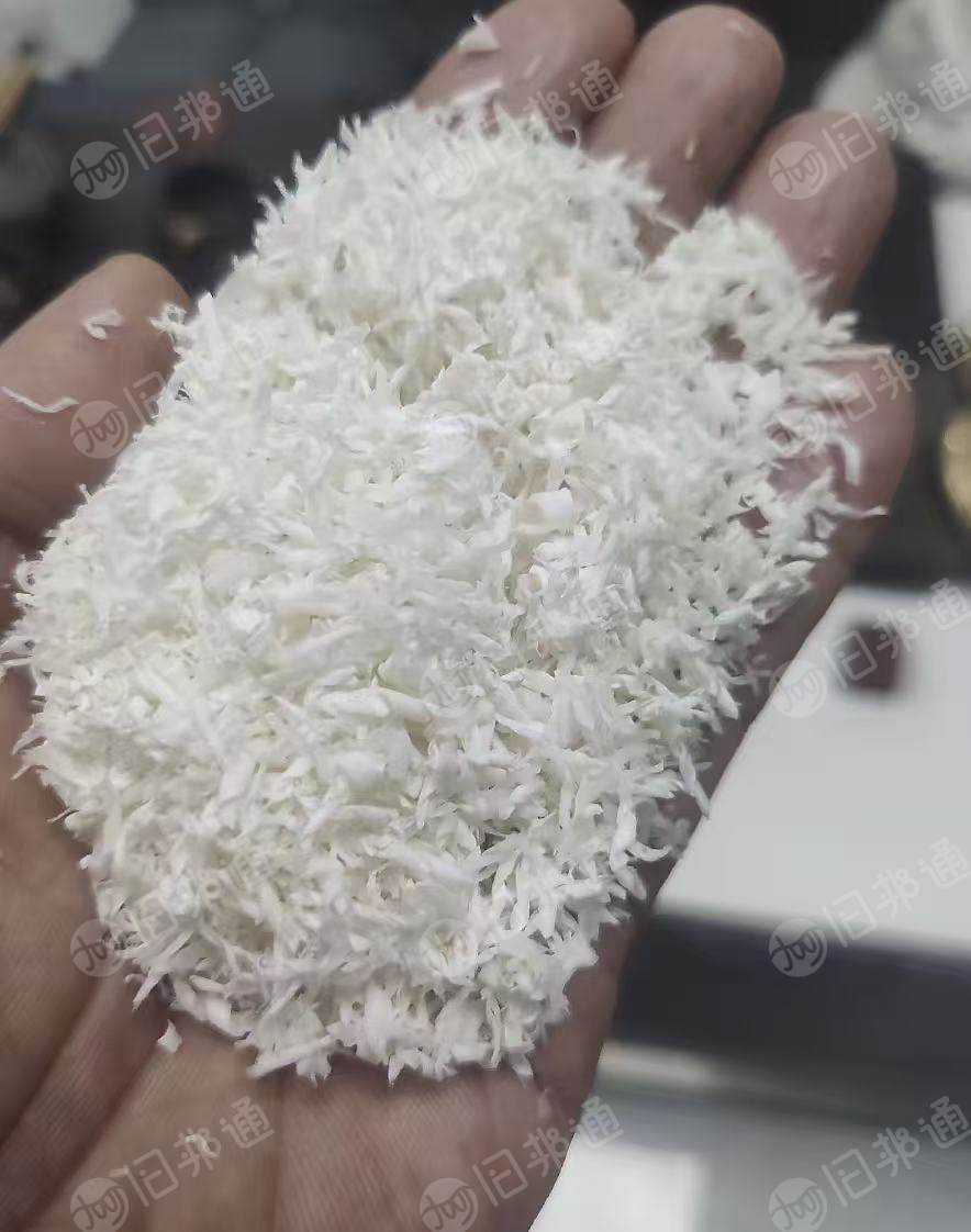 出售白色ABS刨花，月供20吨