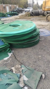 出售PE钢卷皮毛料，有沉水的有漂的，可以分开，现货100吨