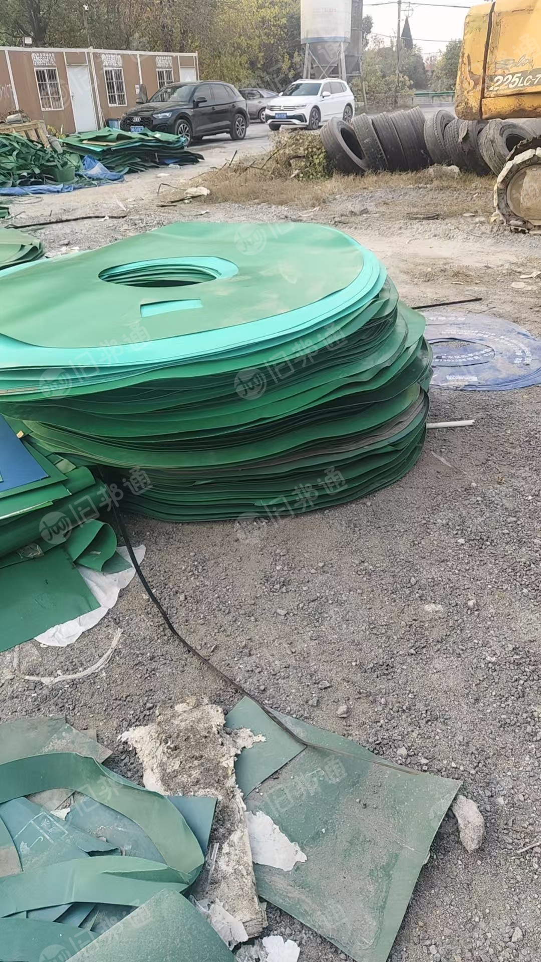 出售PE钢卷皮毛料，有沉水的有漂的，可以分开，现货100吨