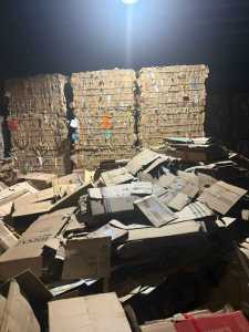 长期出售黄板纸压包料