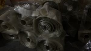 出售透明纯PET膜废料，卷材，厚度四十几个丝，现货六米八一车