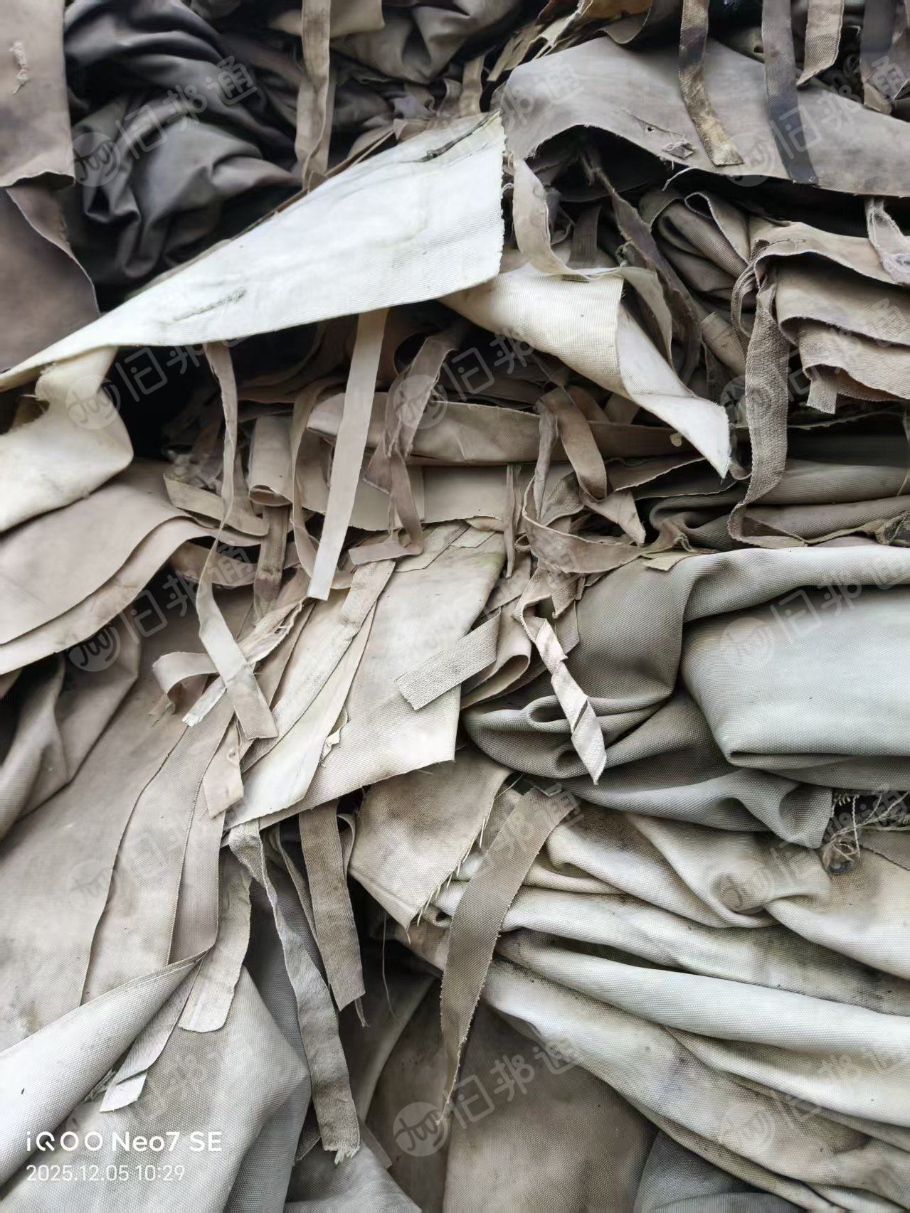 长期出售锰矿厂下来的涤纶过滤布，现货200吨