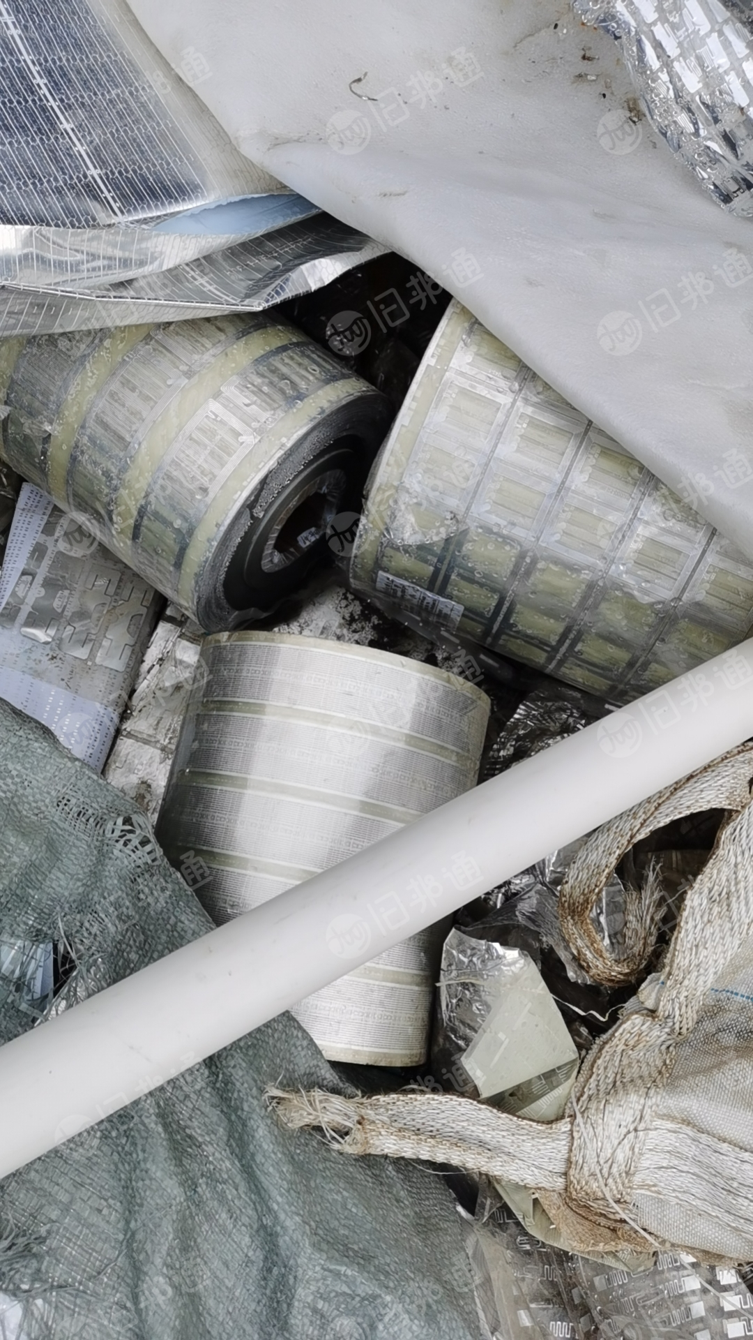 长期出售电子厂下来的PET膜废料（印刷过的）