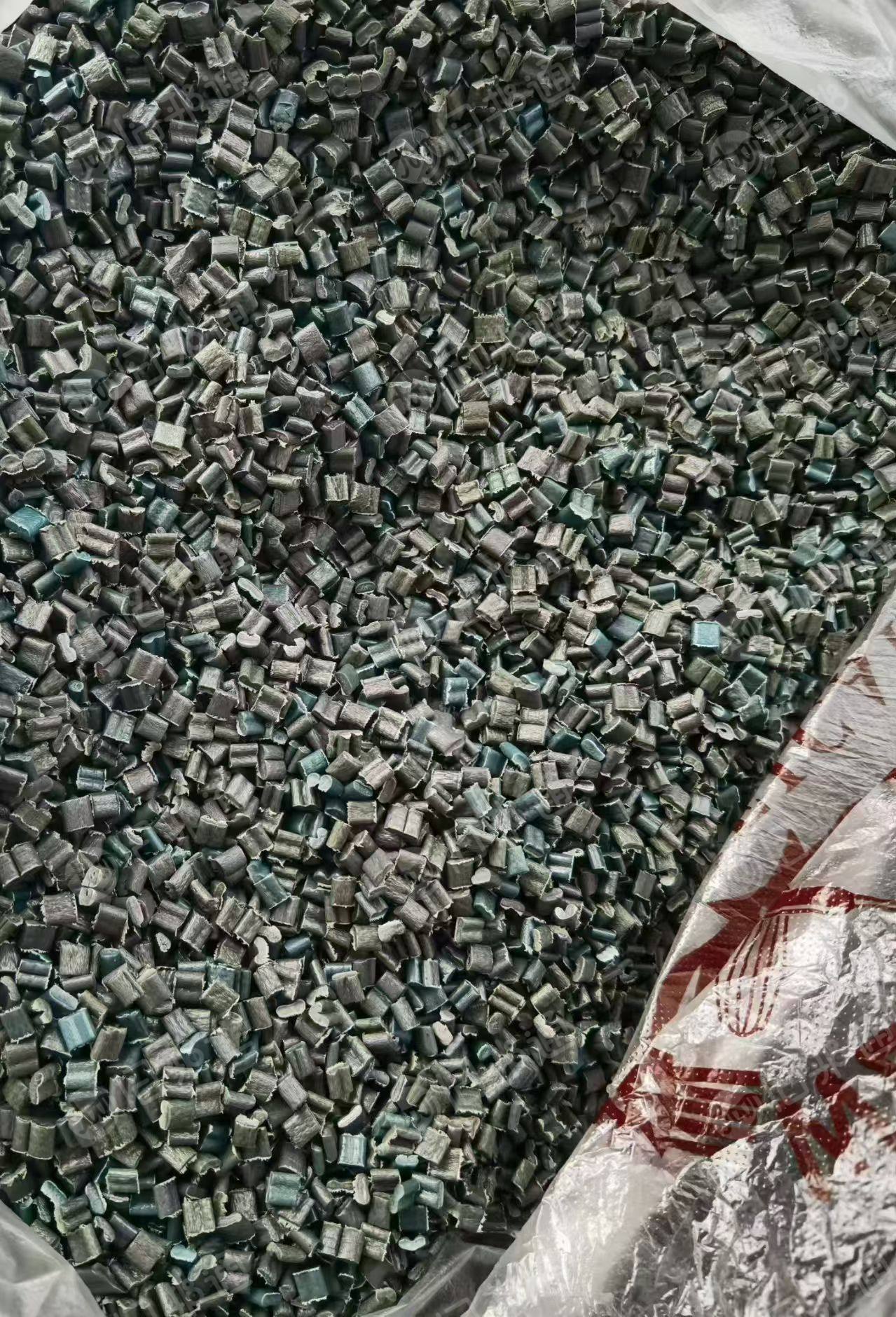 出售杂膜颗粒，过80目