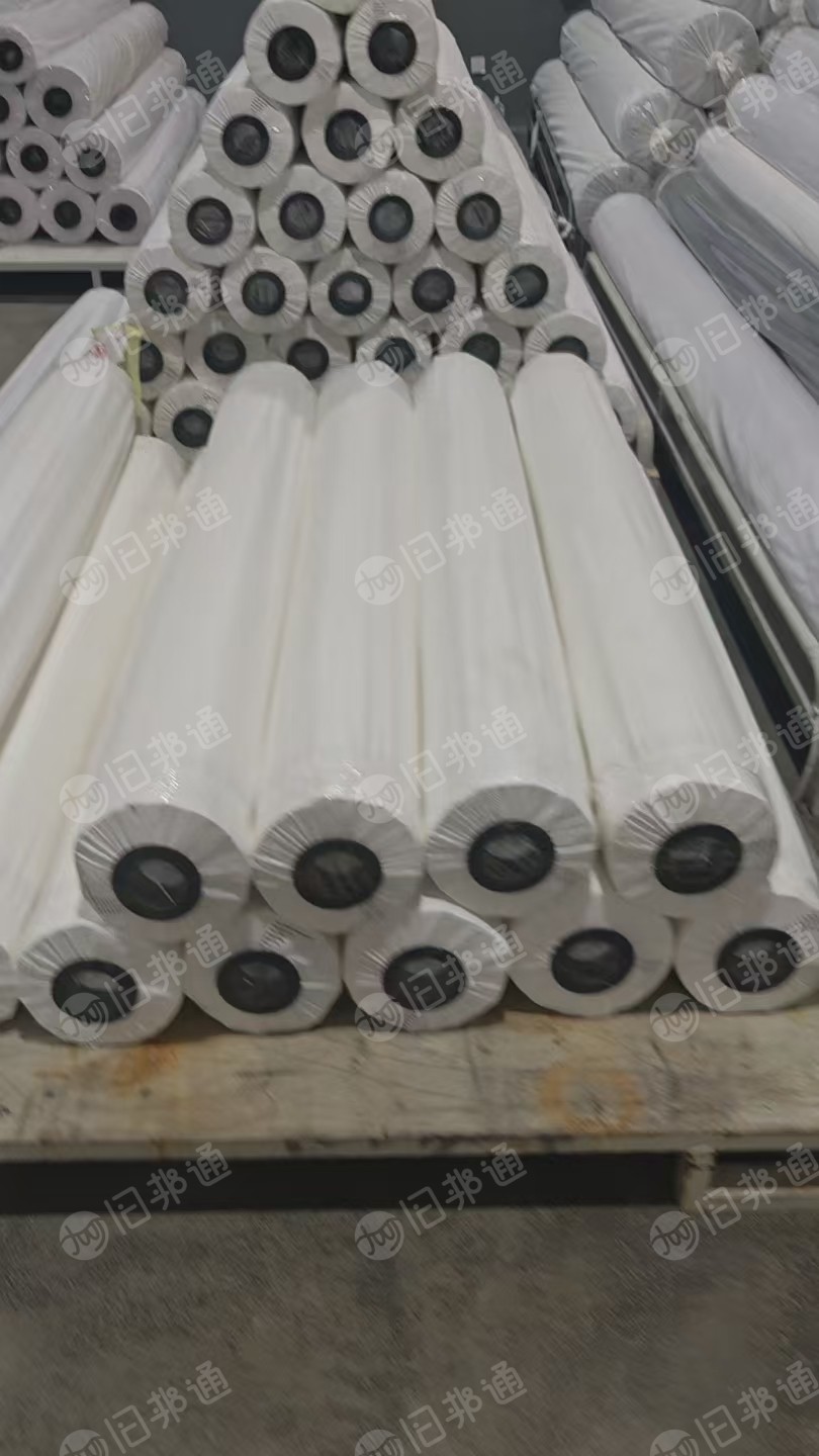 长期求购梭织布类品种，广告布，PVC雨衣布，箱包布，帐篷布，衬布，雨伞布涂银，涂层布，欢迎来电！