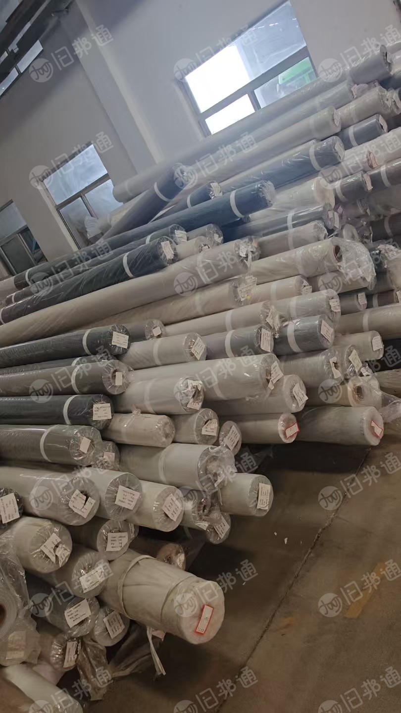 长期求购梭织布类品种，广告布，PVC雨衣布，箱包布，帐篷布，衬布，雨伞布涂银，涂层布，欢迎来电！