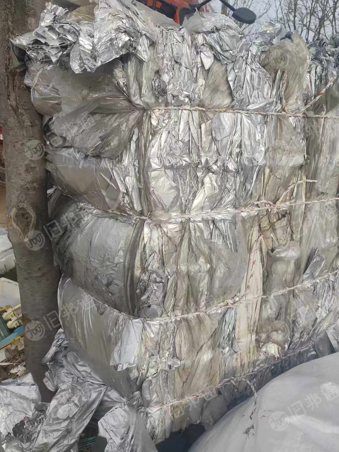 出售铝塑膜废料，现货4吨，铝箔袋，铝塑吨包内衬，长期有货