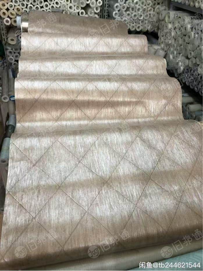 出售PVC墙纸卷筒料，基本是全新的，现货9.6一车