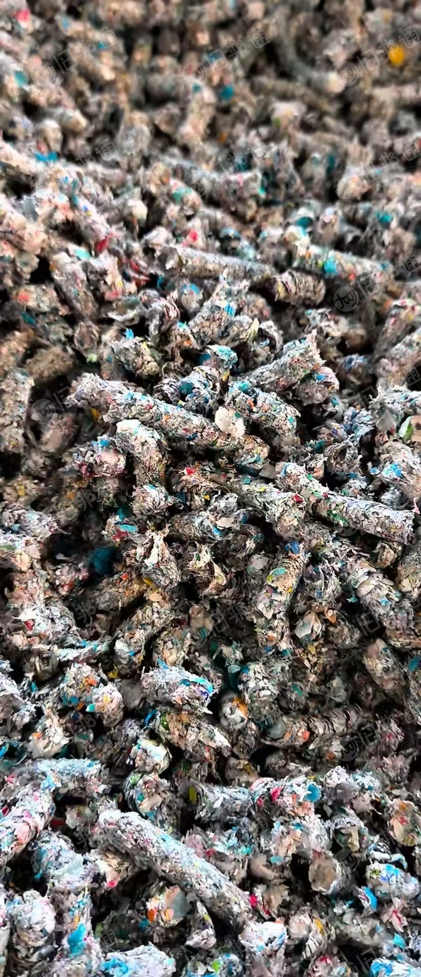 出售pp商标纸毛毛虫颗粒， 月供200吨