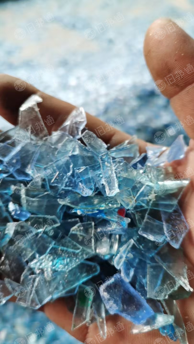 长期出售PC水桶破碎料