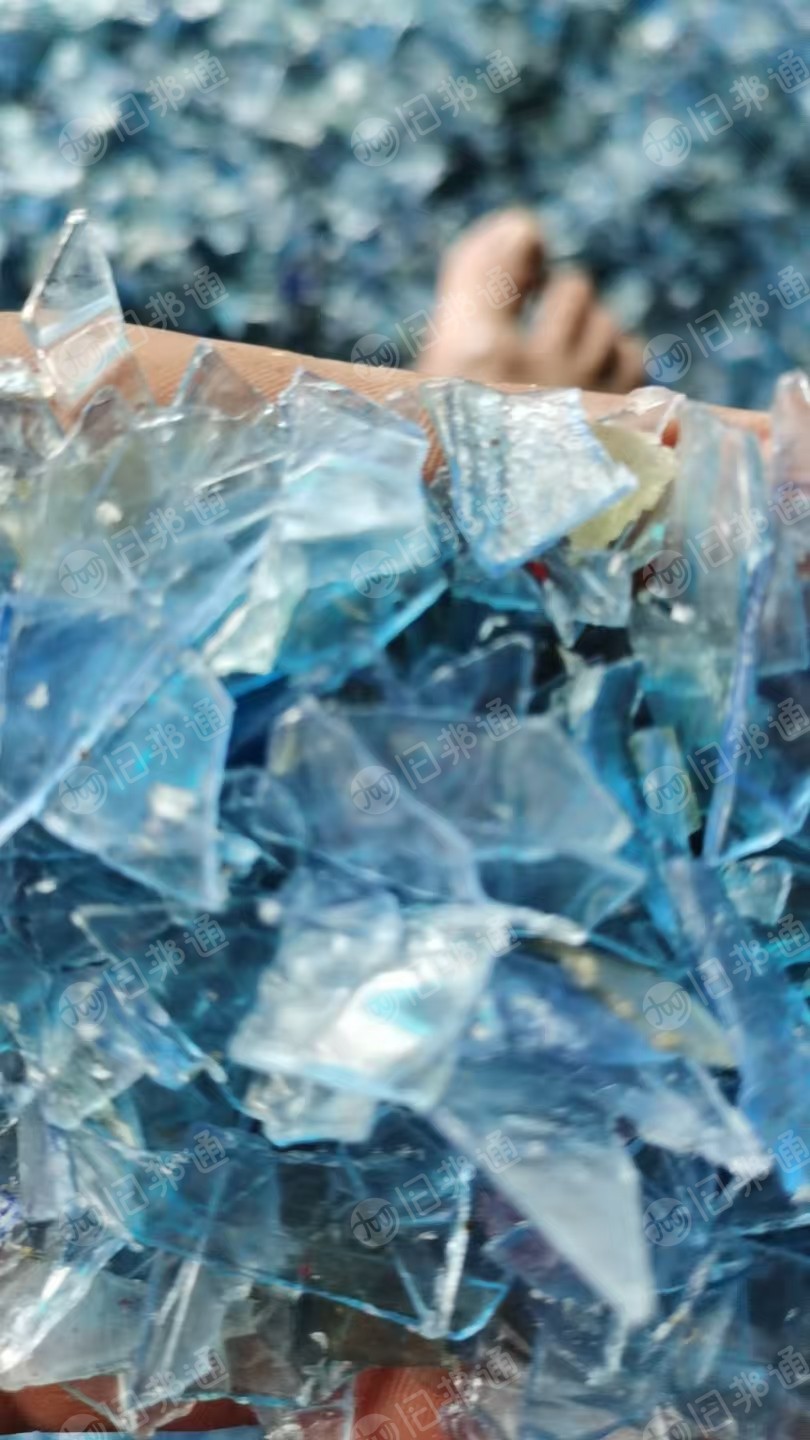 长期出售PC水桶破碎料