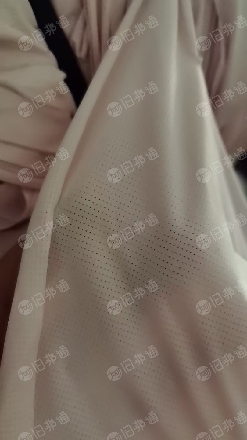 长期出售锦氨废布，内衣厂下脚料，泳装废布，都已分拣开，现货百来吨