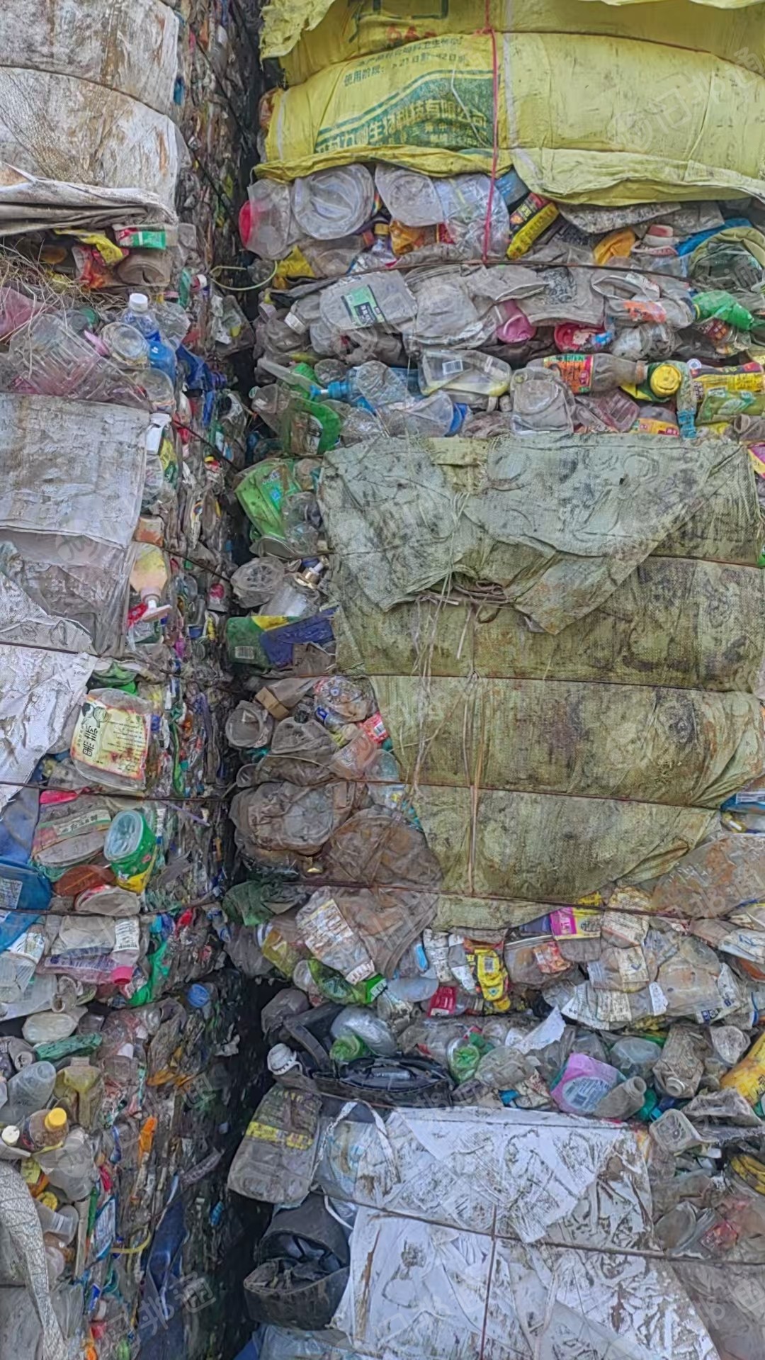 出售杂瓶砖压块，现货20多吨