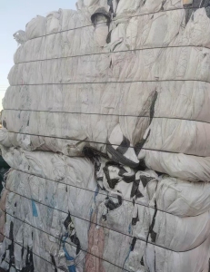 出售二白吨包废料，现货够车