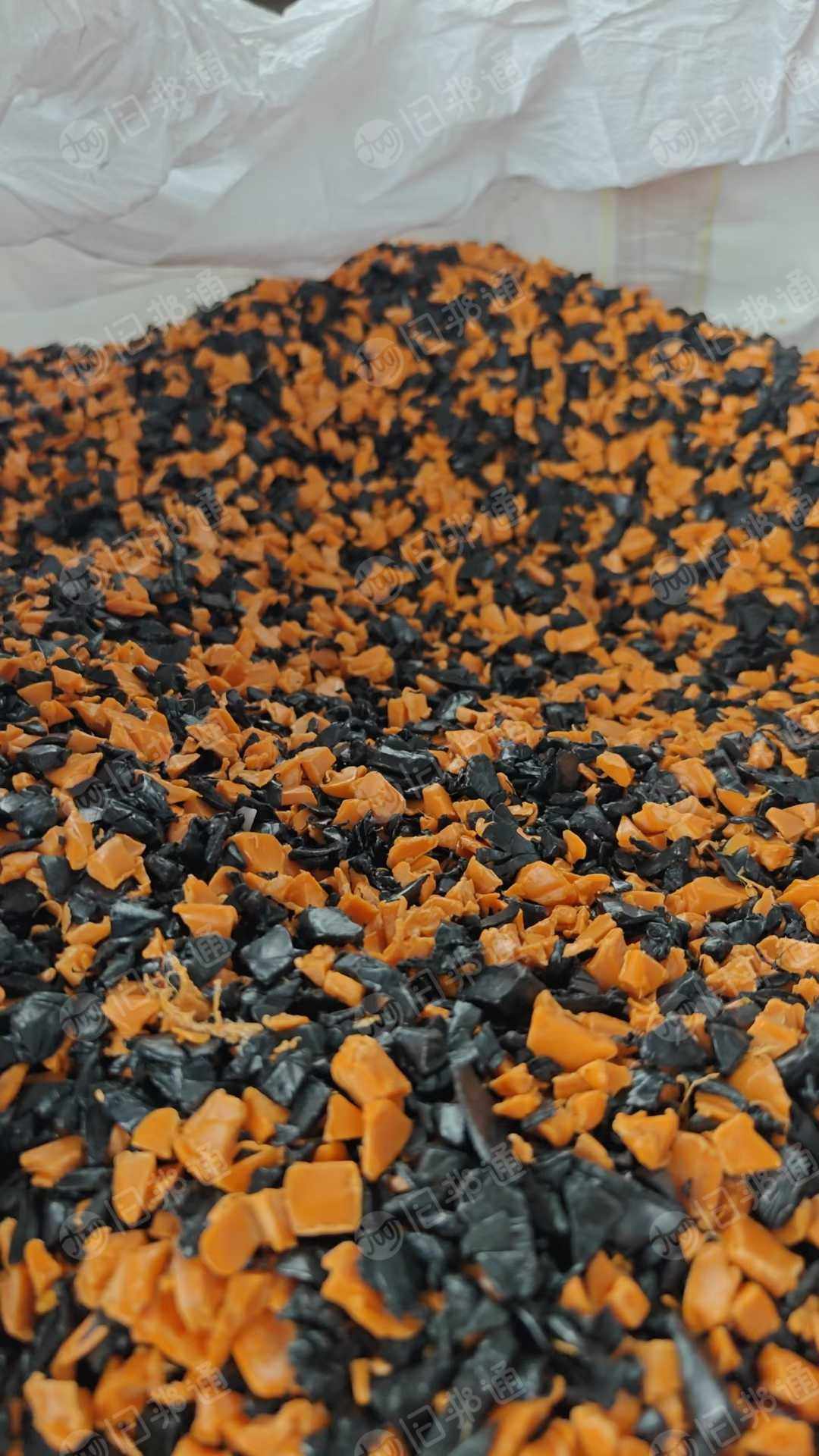 出售PE燃气管破碎料，现货10吨左右