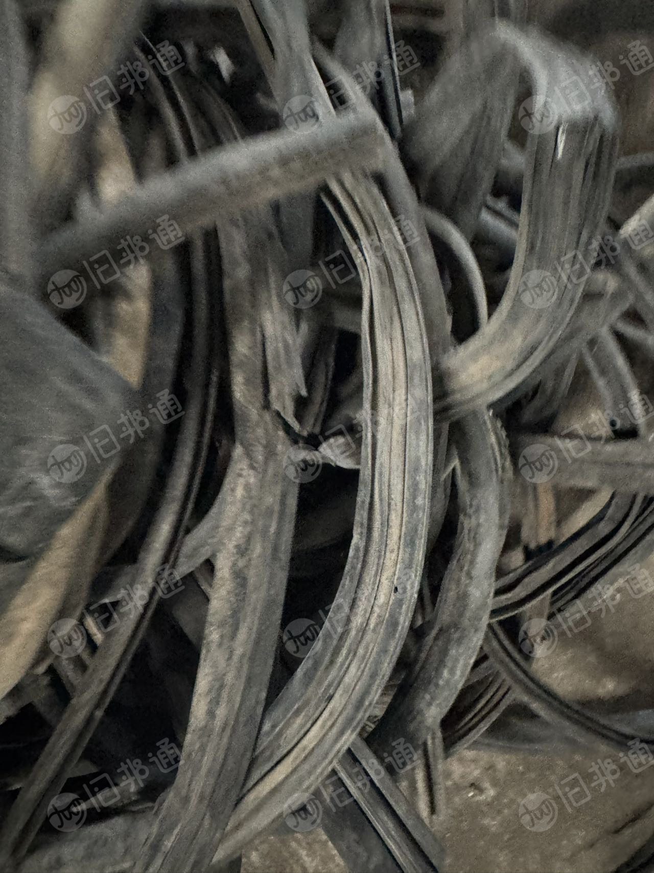 出售废旧汽车车门密封条