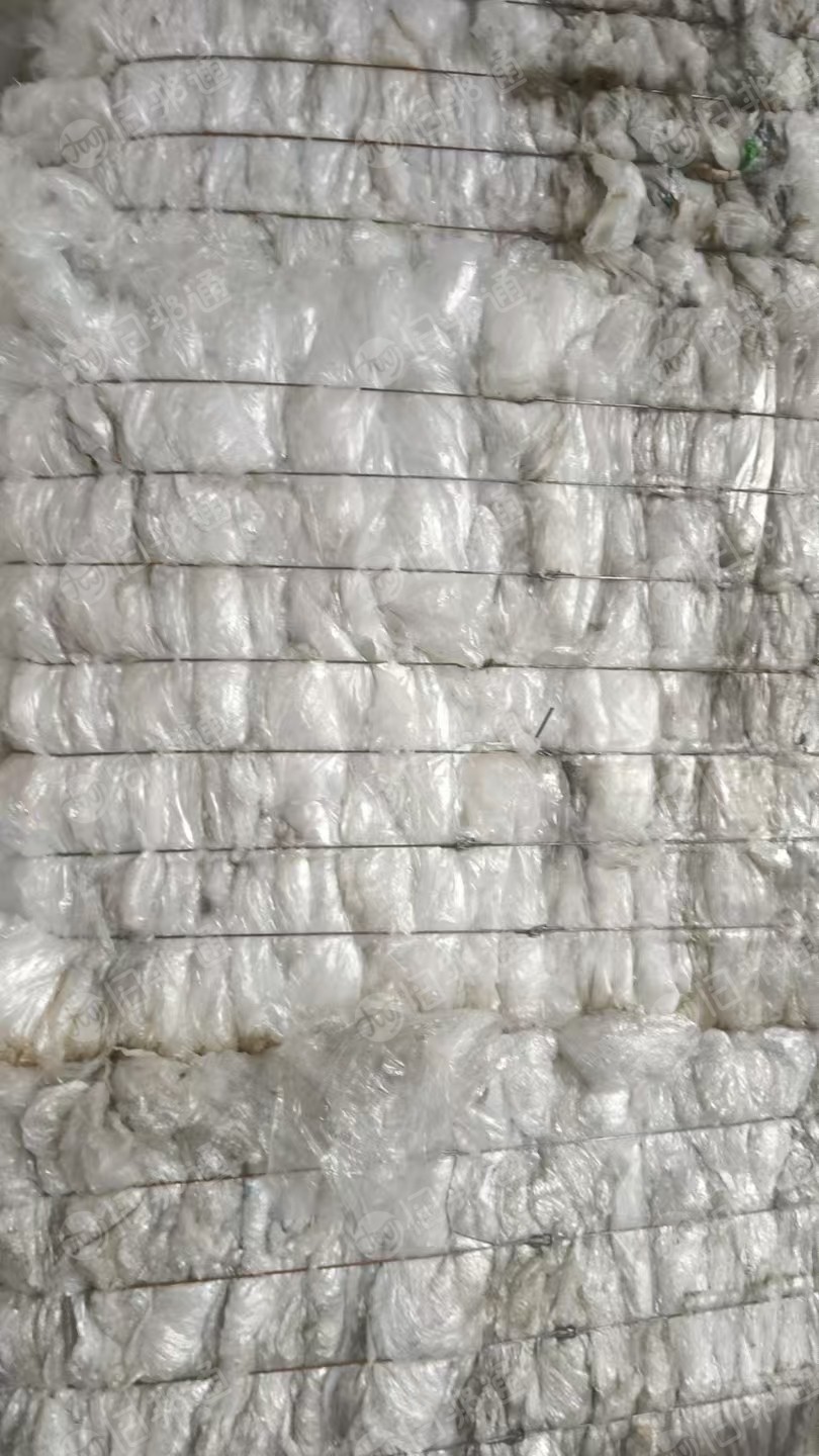 出售一级缠绕膜和干造花膜废料，长期有货