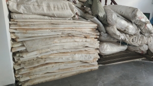 长期出售丙纶滤布，砂厂和化工厂下来的，砂厂的有清洗，化工厂的没有清洗，在湖北宜昌