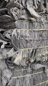 长期出售汽车内饰隔音棉，涤纶+棉的，可以开花用，现货有一车17米的，在重庆