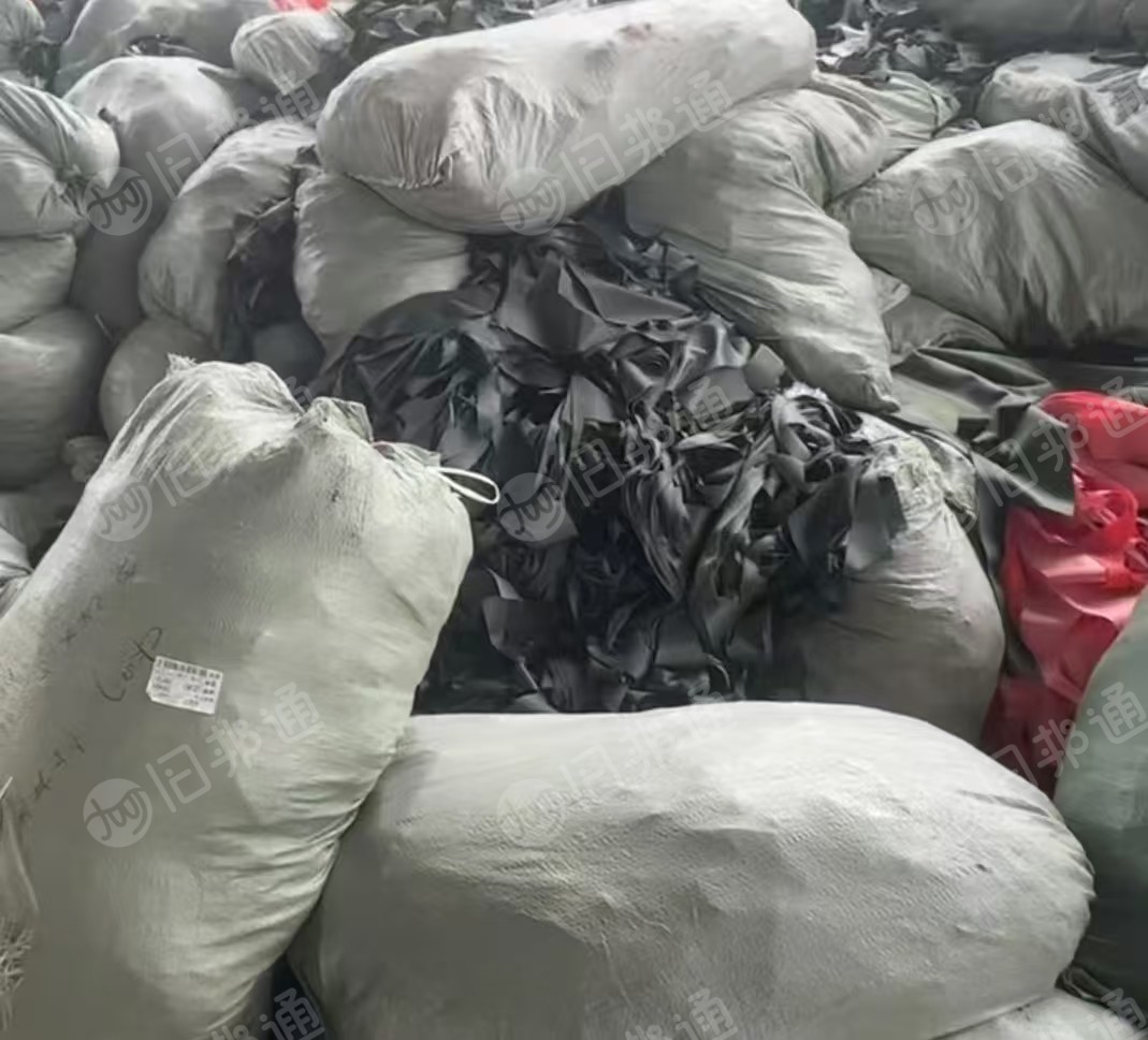 长期出售PVC下水裤边料，现货20吨左右