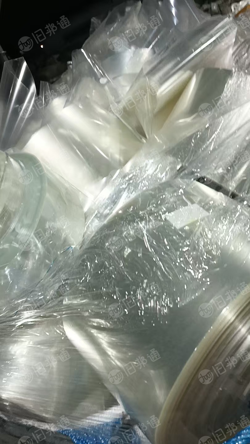 出售pet滑膜，卷筒跟压包料都有，月供50吨