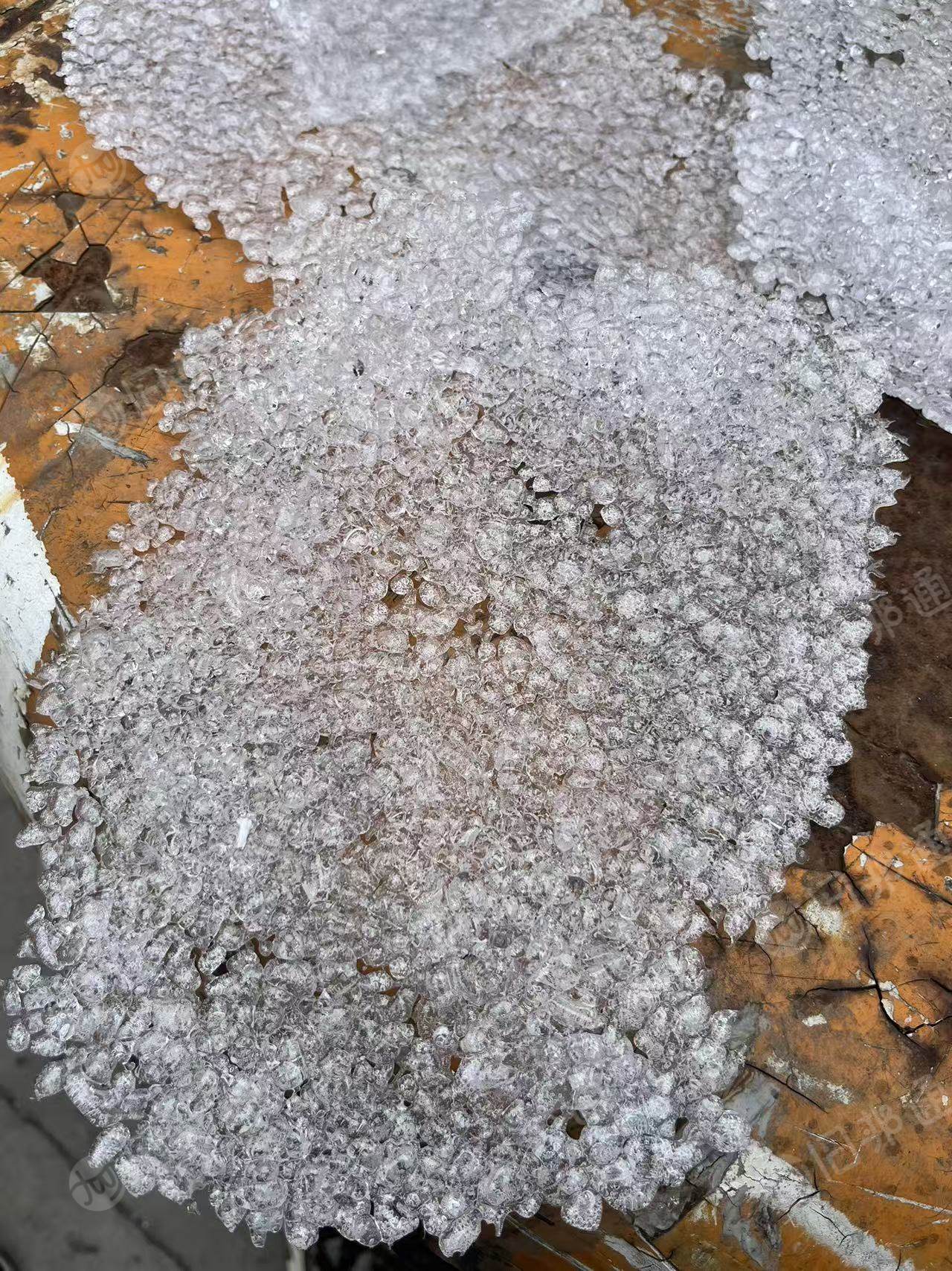 出售petg破碎料，里面含有少量的pet破碎料，现货20吨