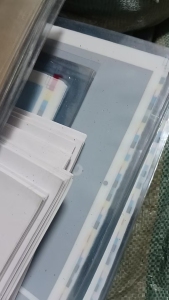 出售PVC印刷厂下来的边角料，也有一些是透明的，统货一起出