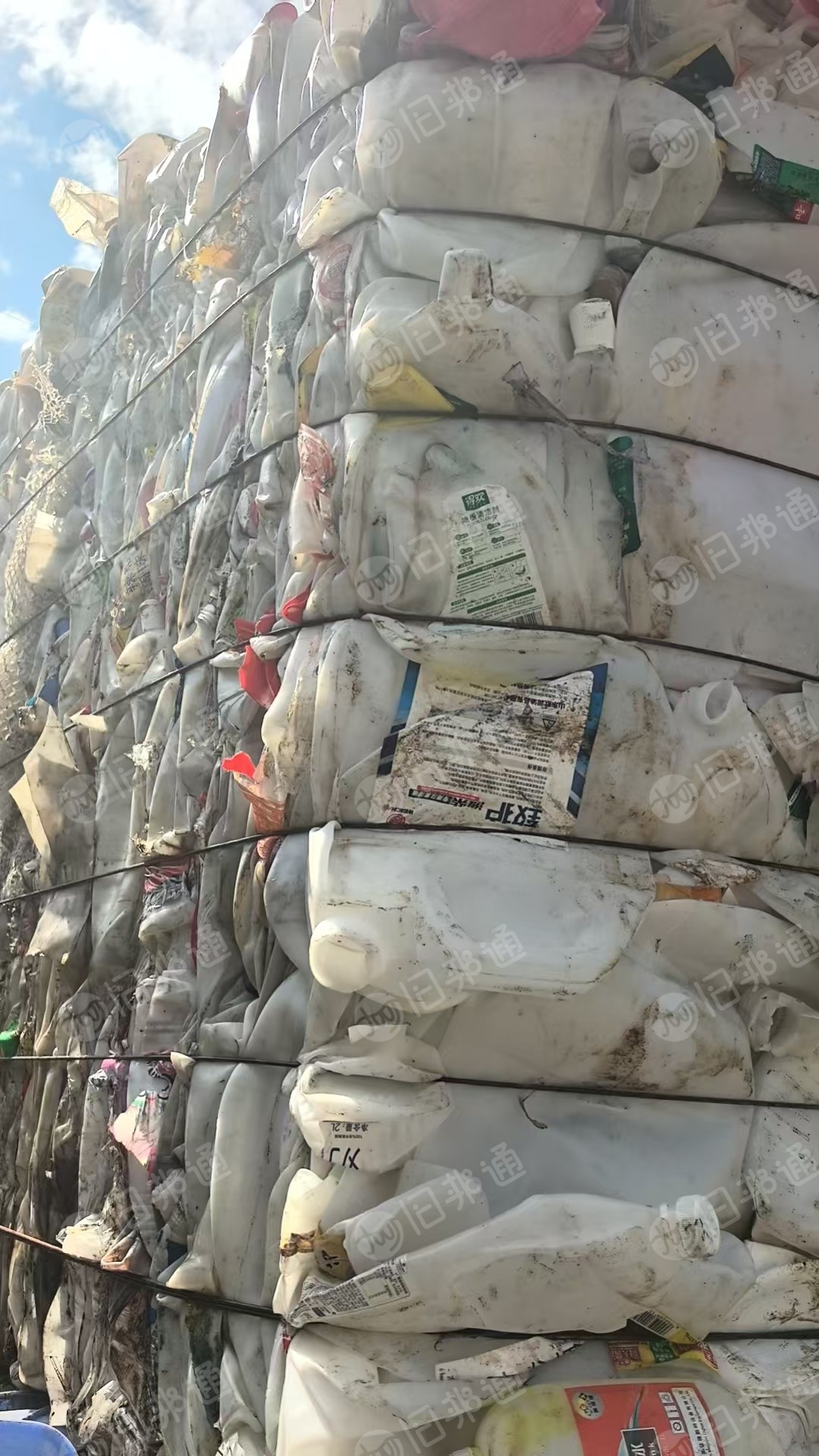 出售花乙、白乙混打的压包料，月供100吨