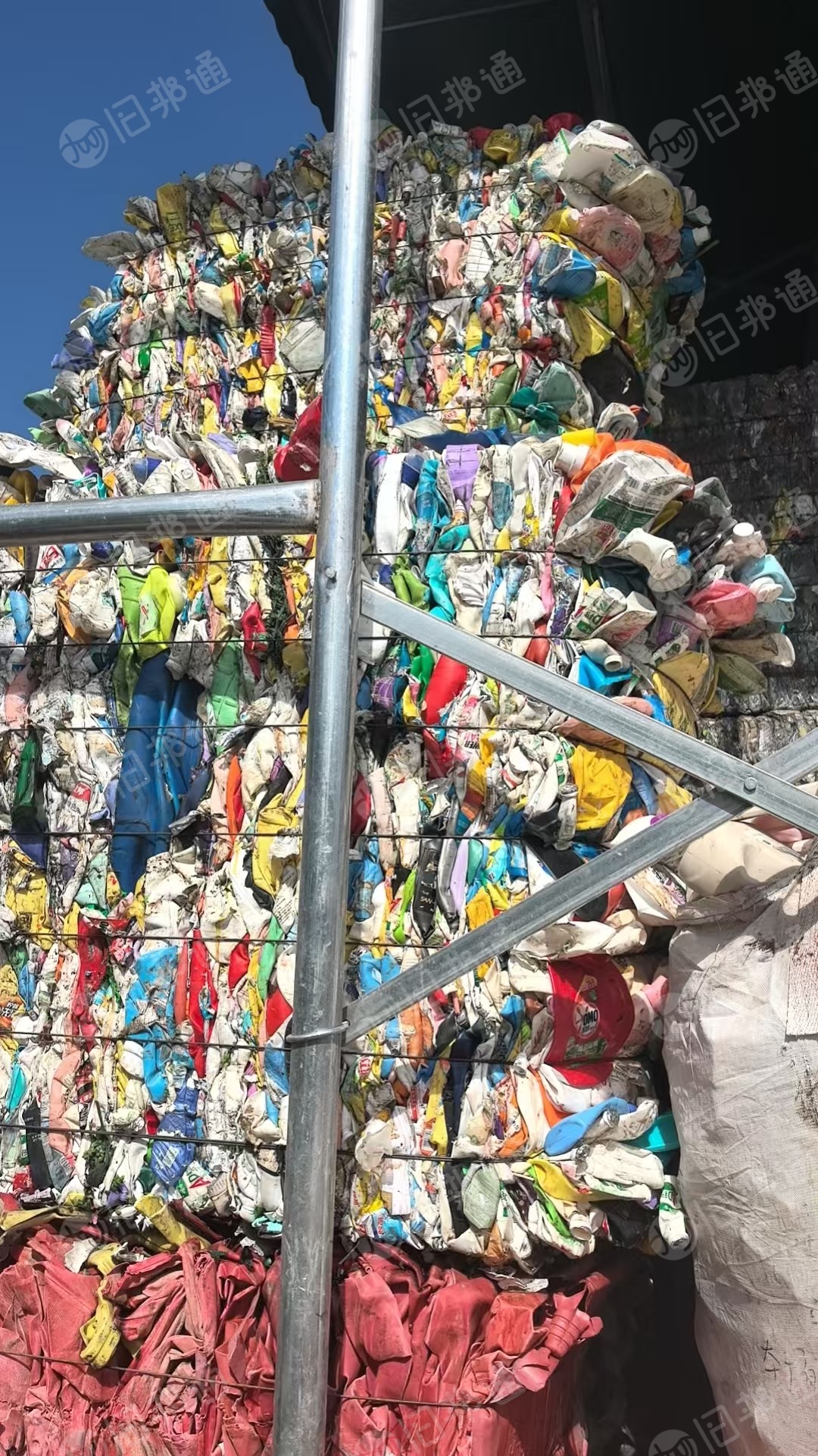 出售花乙、白乙混打的压包料，月供100吨