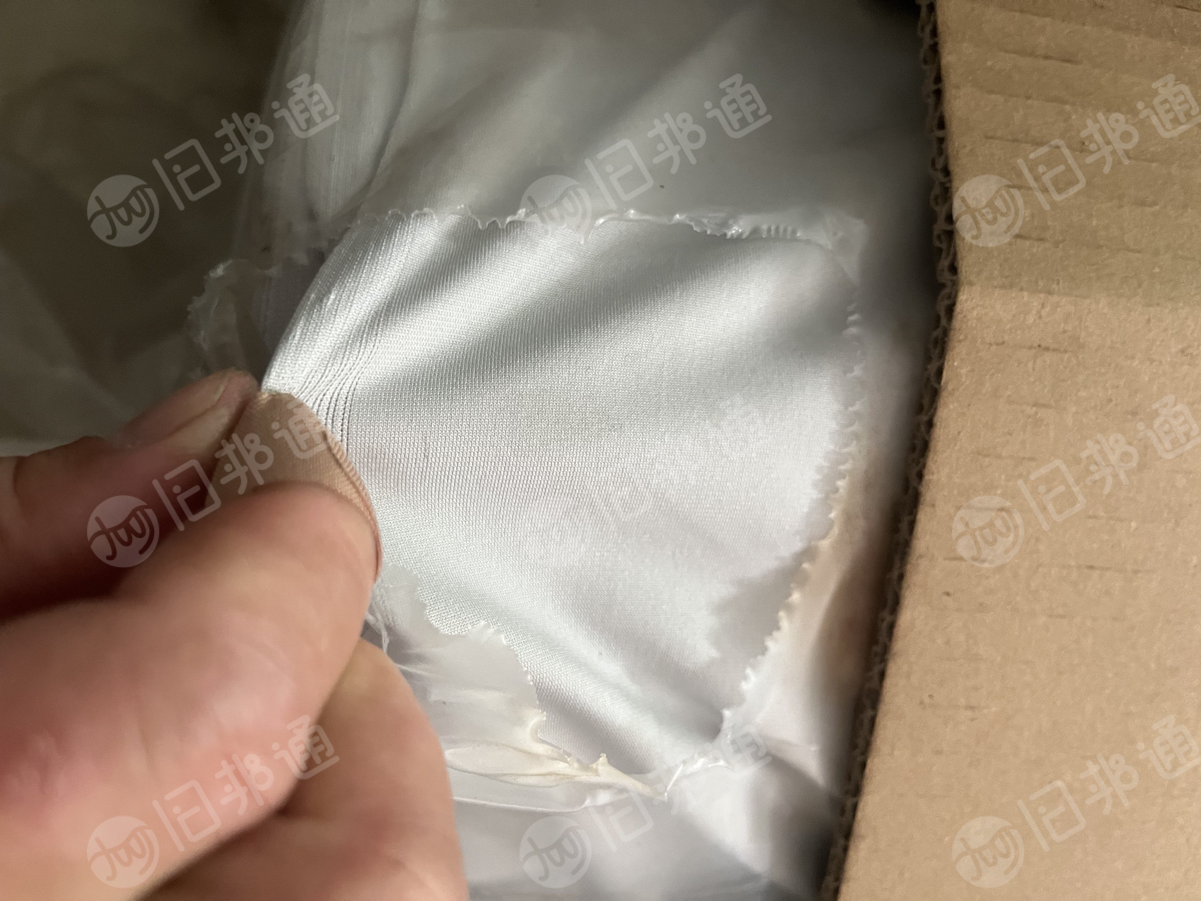 出售一批库存经编涤纶布