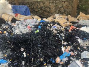 出售ABS和PC废料，注塑厂下来的，统货出，月供10/20吨