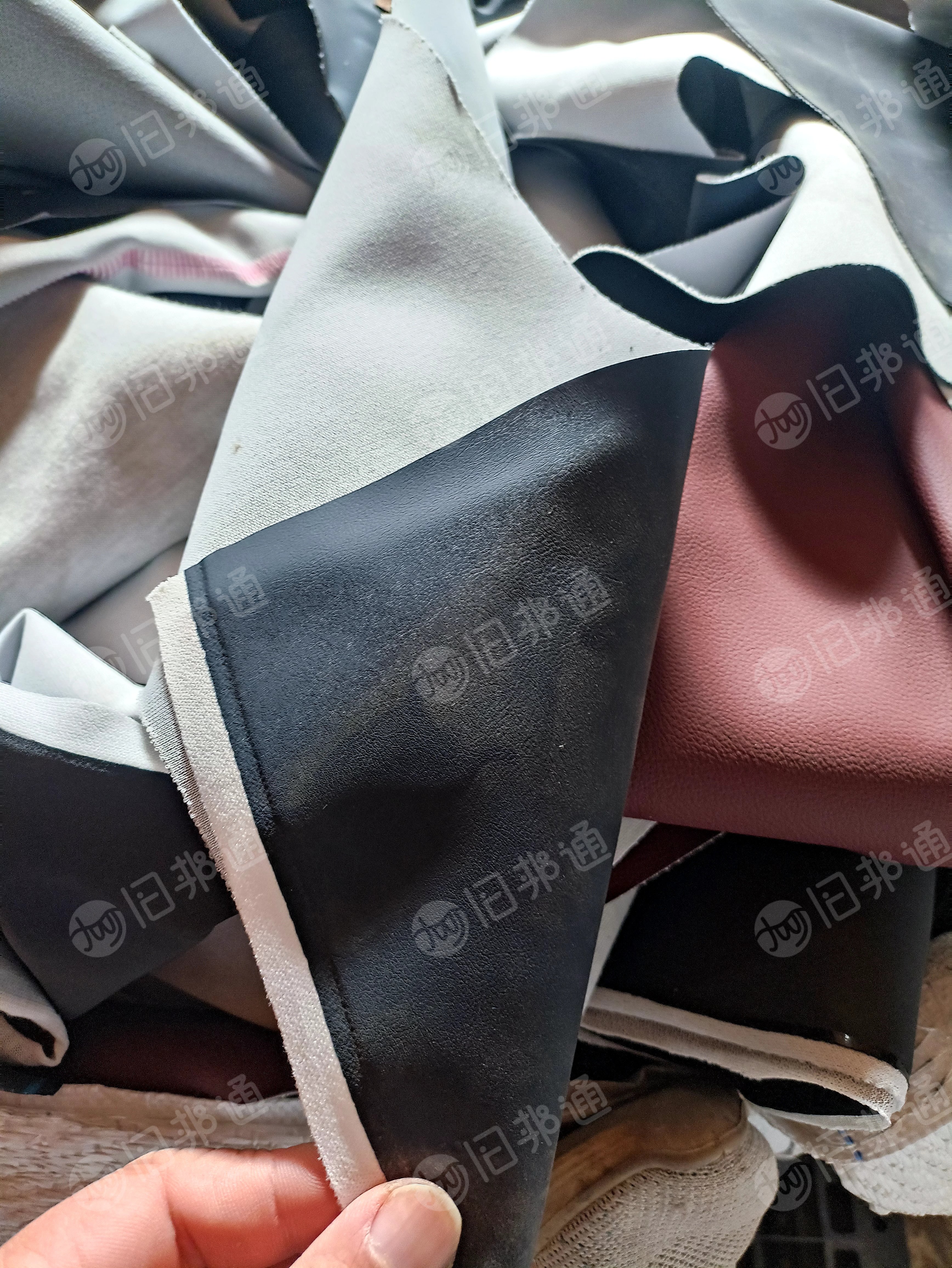 出售PVC汽车内饰革边角料，环保料，无海绵，月供10吨左右