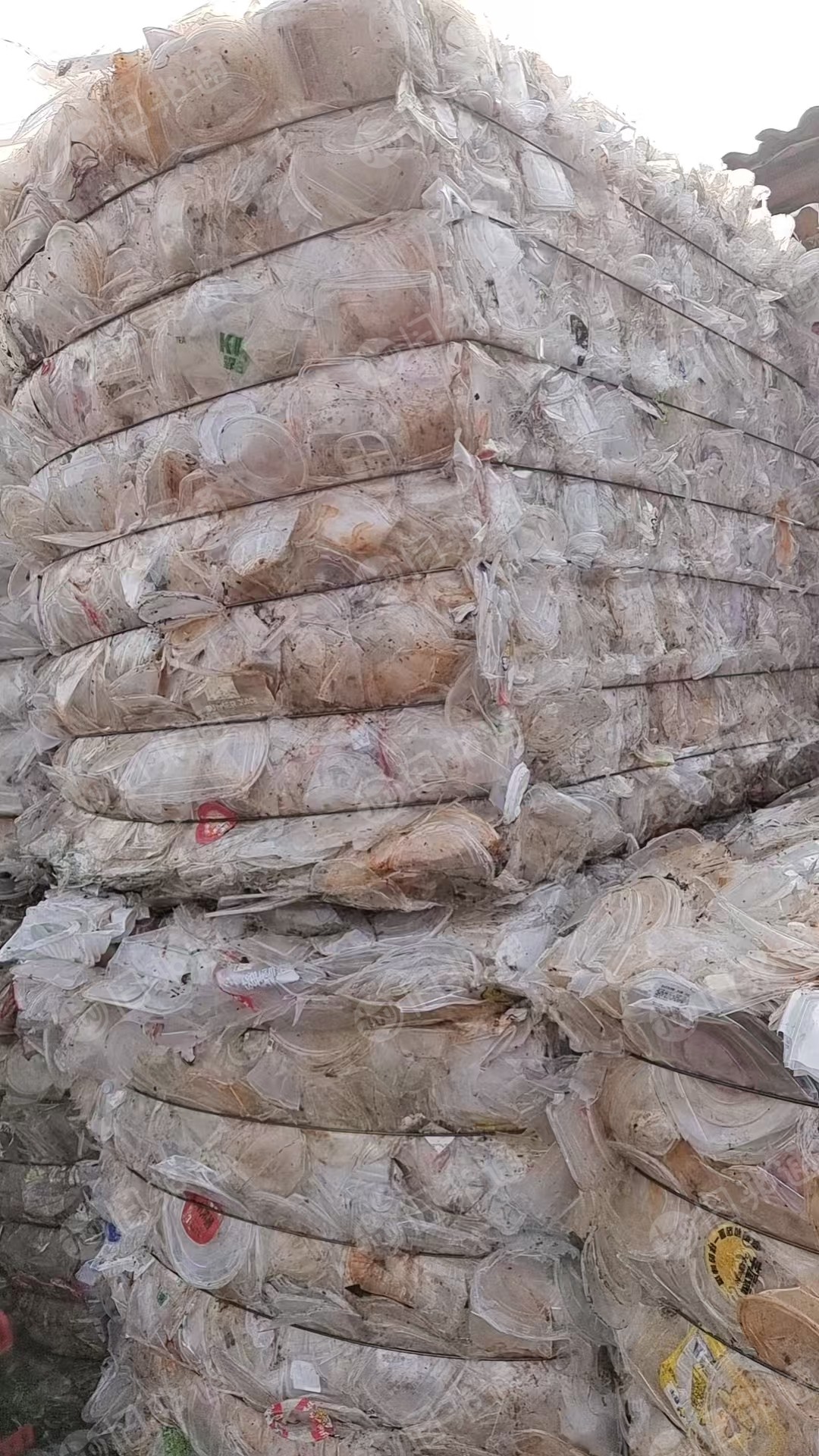 出售餐盒压块，月供40吨