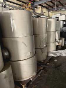 出售一批卷筒装饰纸，216克