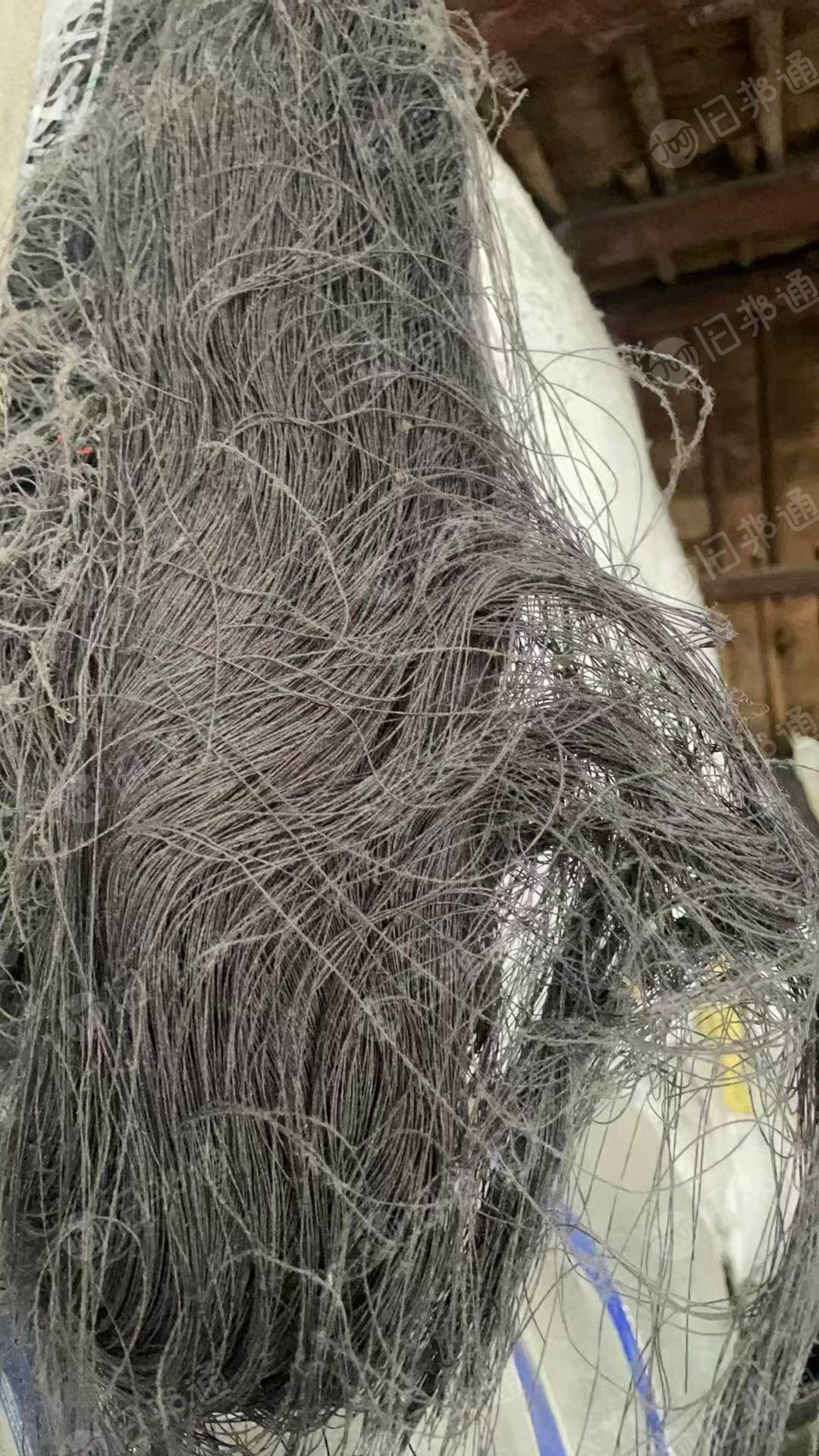 长期出售纯棉布边纱，涤棉布边纱，纯棉浆纱，涤棉浆纱，棉含量在30以上，各有30多吨，在江苏徐州