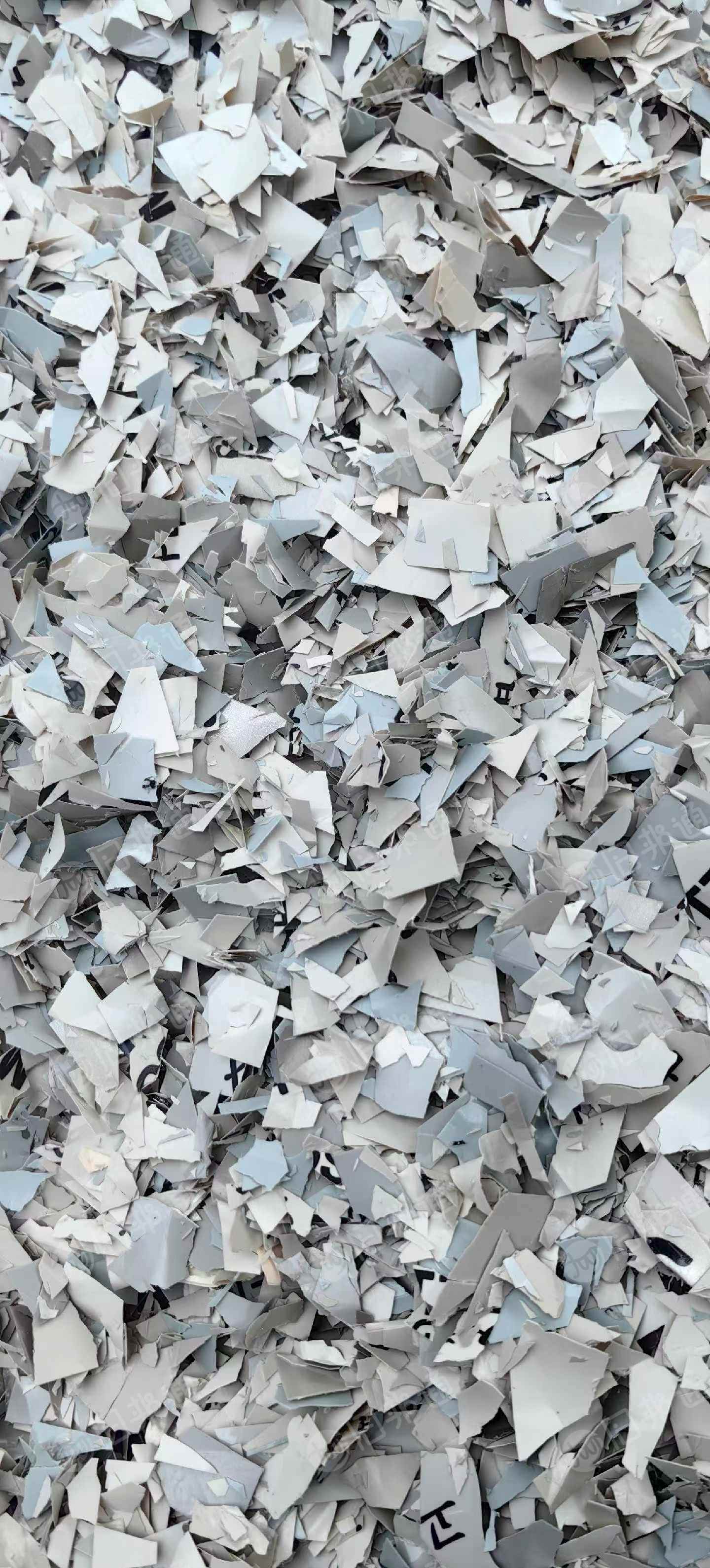 出售PETG家具膜破碎料，杂色白色都有