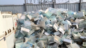 出售冰箱抽屉毛料，现货十几吨