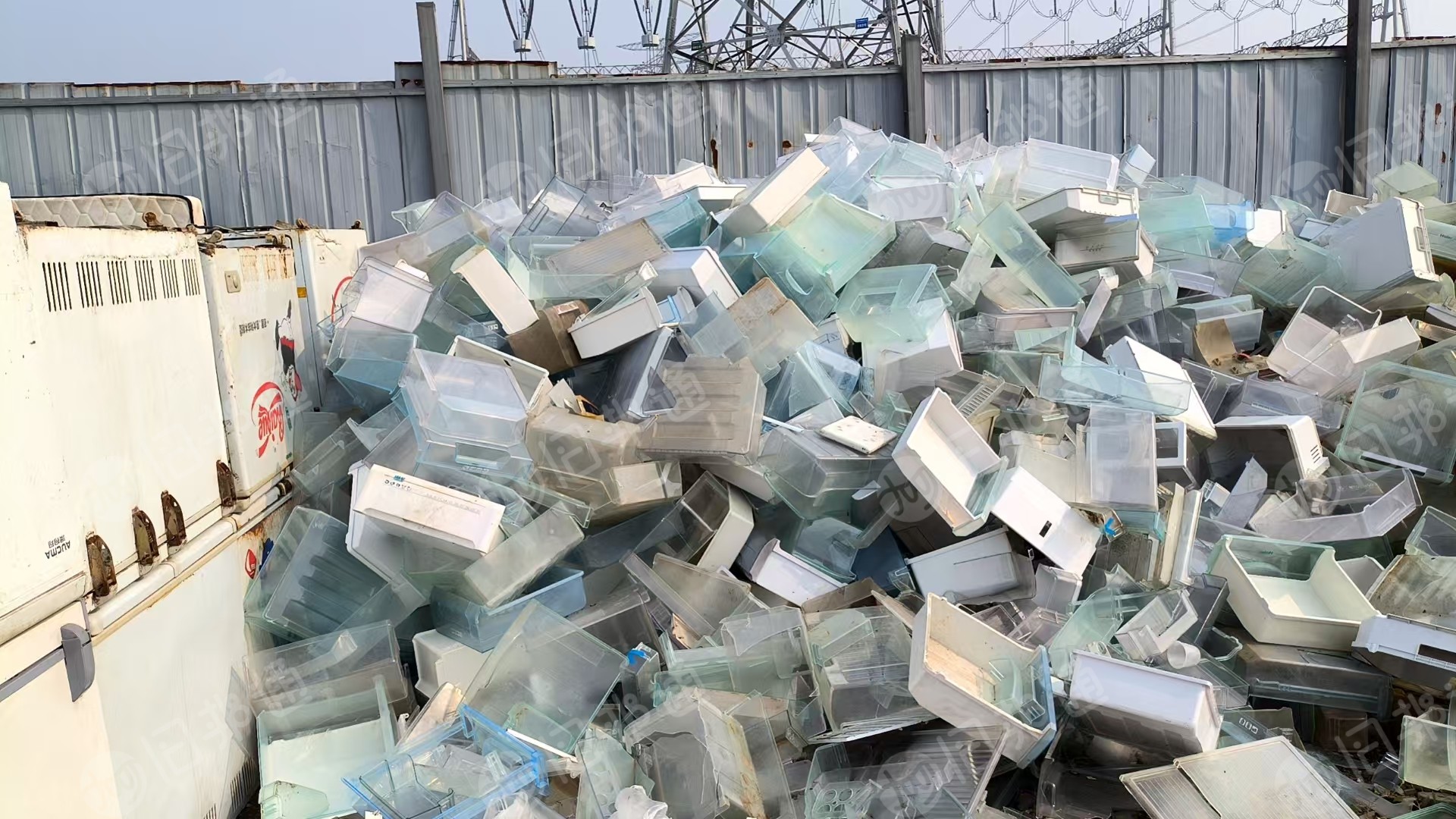 出售冰箱抽屉毛料，现货十几吨