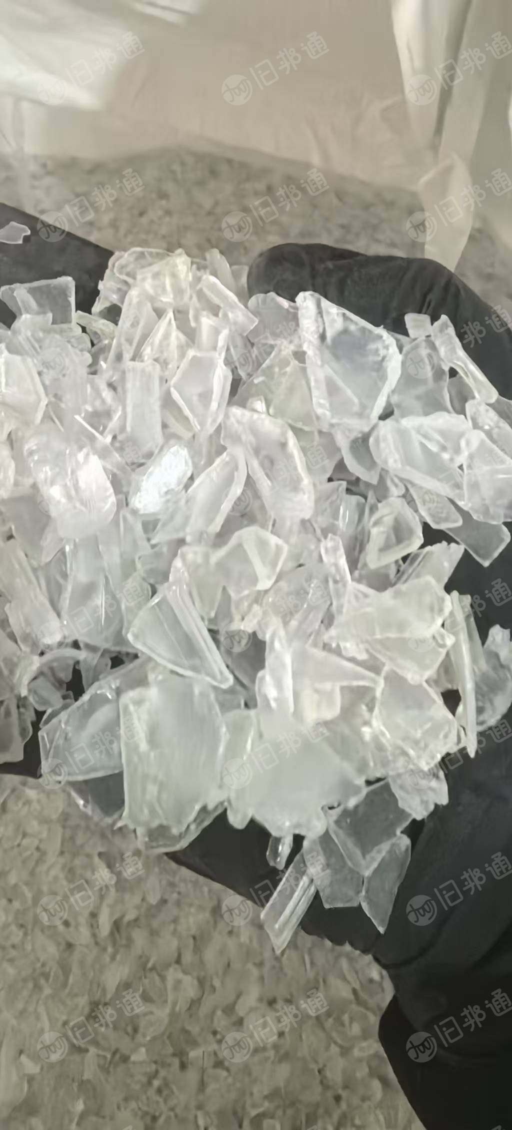 出售透明PC破碎料,社会料电表壳水杯板材等混打,清洗甩干