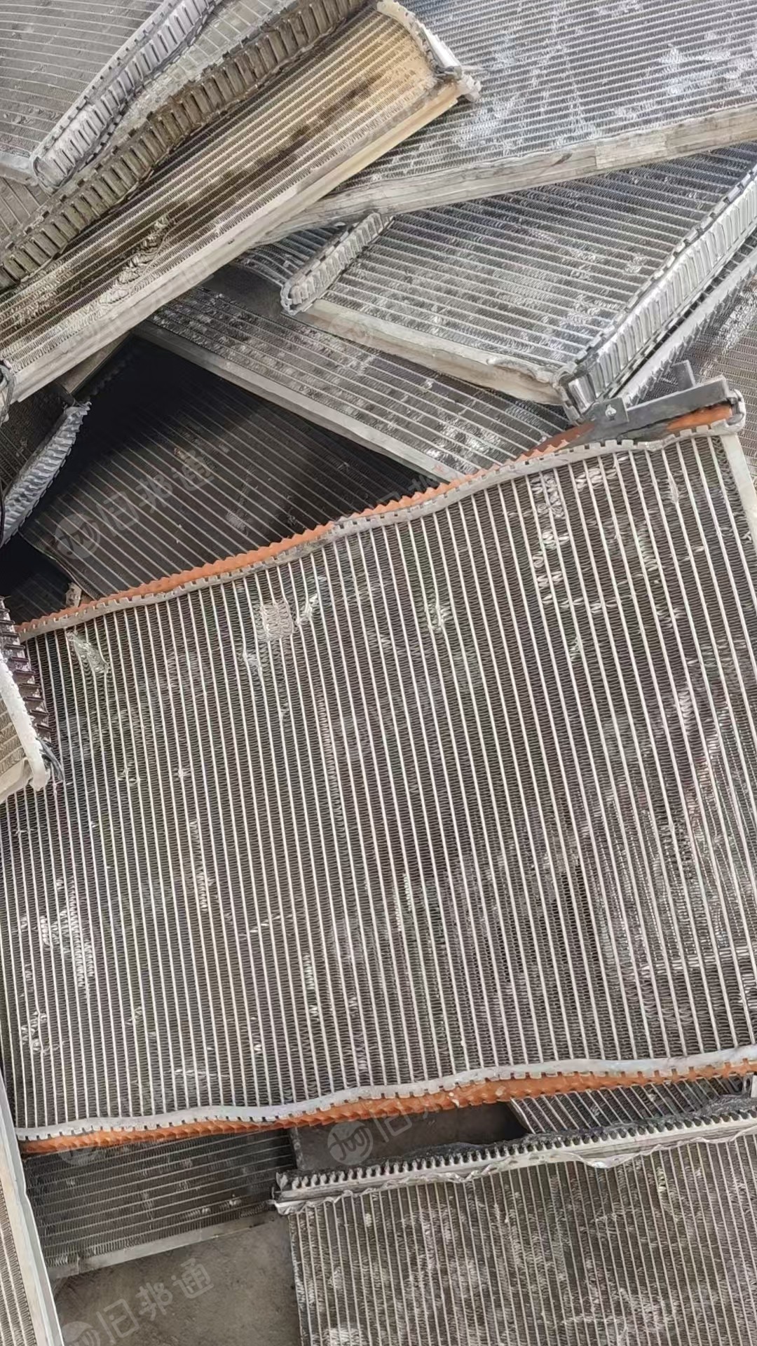 出售拆车件发动机铝，水箱铝