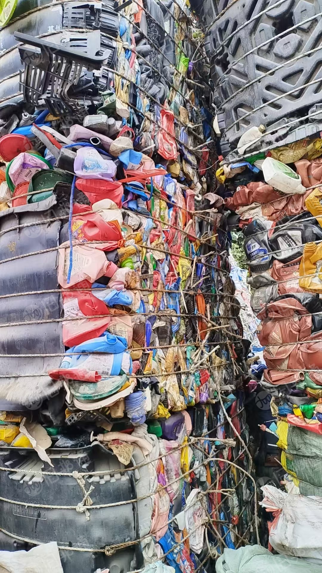 长期出售大小白压块，花乙压块，现货够挂