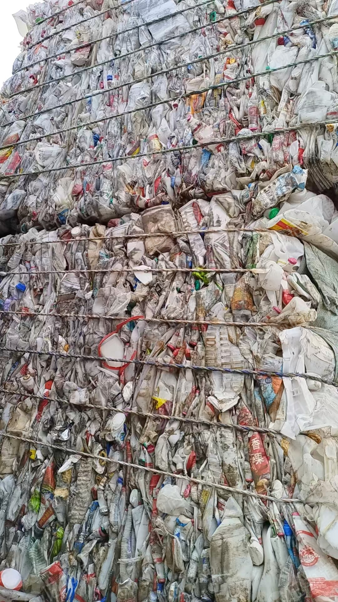 长期出售大小白压块，花乙压块，现货够挂