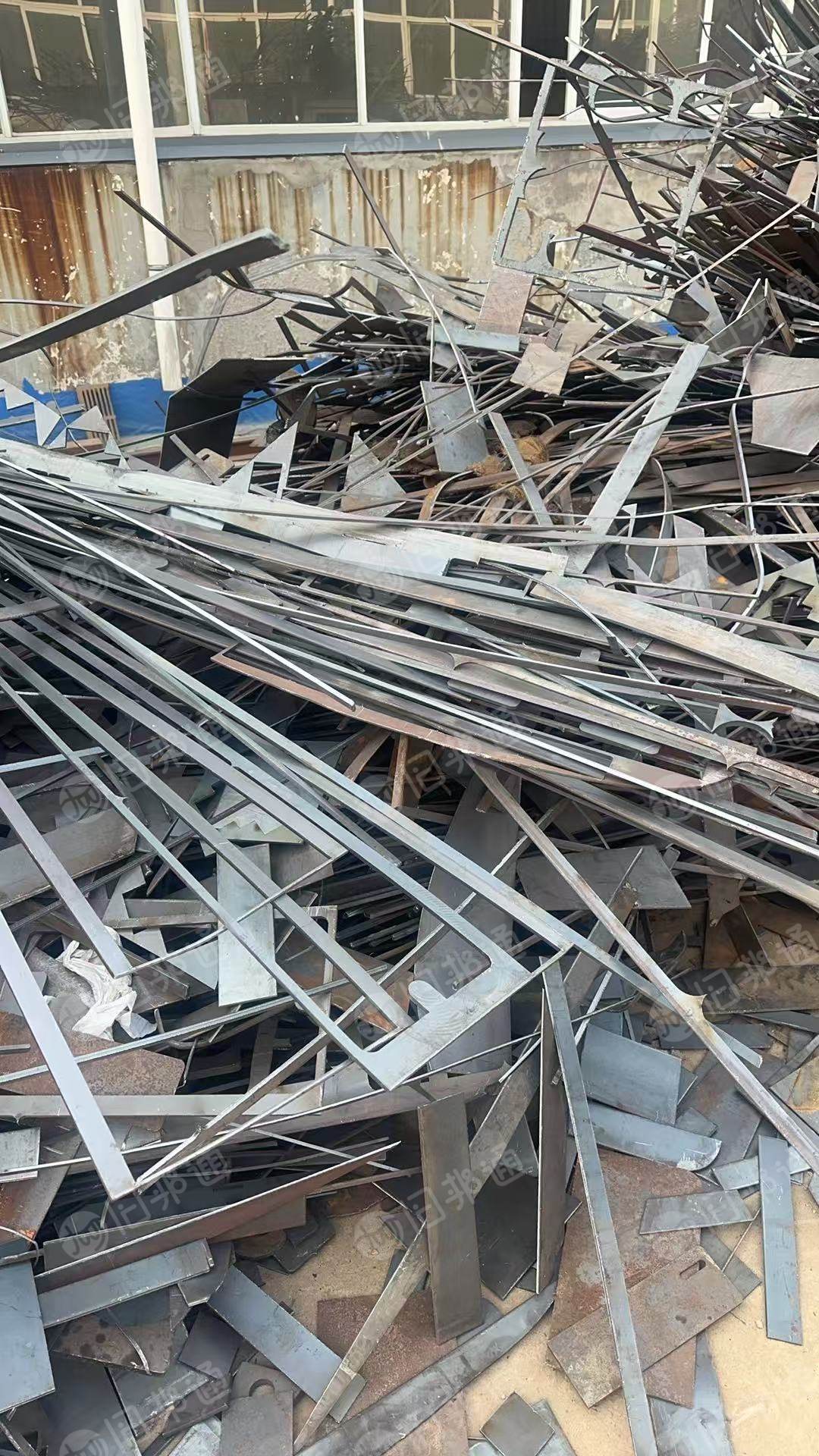 出售钢板废料，现货34吨