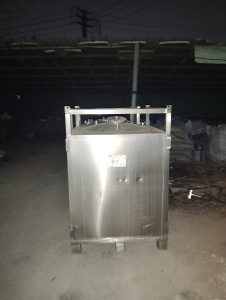 出售不锈钢罐，现货200多个。需要的老板联系