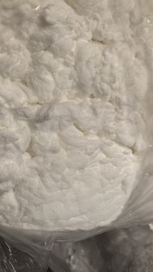 长期出售锦纶废丝，涤纶废丝，氨纶包覆纱，都有分开打包，月供6.8米两车