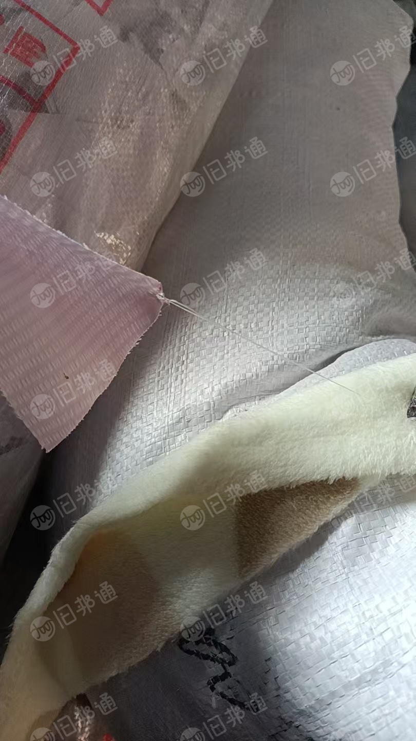 长期出售服装厂下脚料，服装边角料，有分颜色，带氨纶和不带氨纶的有分，废布统货，在山东临沂