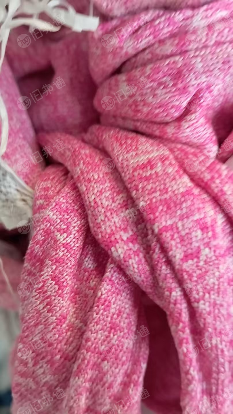 长期出售涤锦废布，涤锦边角料，锦纶含量20-30左右，月供十几吨